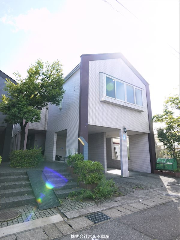 ベルトピア新田塚　Ａ棟 