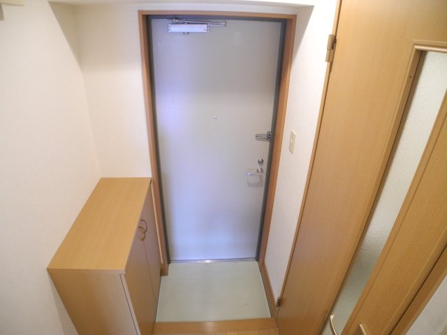 ニューリーブマンションの玄関|※室内画像は別号室のもの