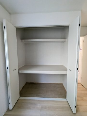 笠間市旭町　第９の収納|室にもしっかりとした収納があり、すっきりお部屋をお使いいただけます。（同施工物件）