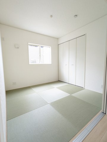 笠間市旭町　第９の和室|1階和室は、リビングと離れており静かで落ち着く空間です