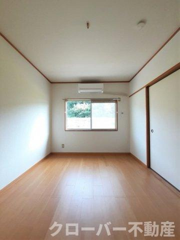 エルディムチェリーの内装