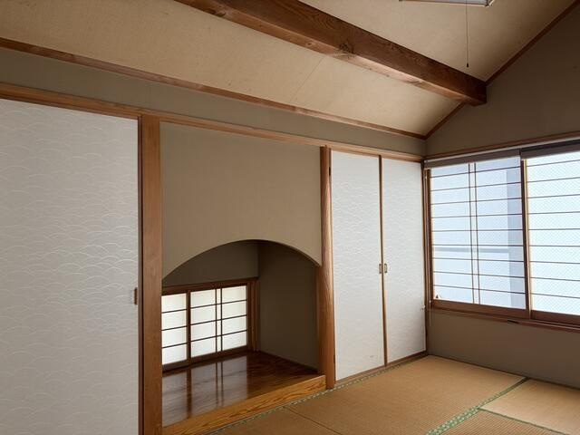世田谷区成城9丁目の和室|家族一人ひとりの大切なプライベート空間。自分時間をゆったりと過ごす場所。趣味・感性で個性的に飾って頂けるようシンプルに仕上がっております。
