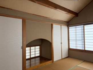 【和室】 | 世田谷区成城9丁目 | 家族一人ひとりの大切なプライベート空間。自分時間をゆったりと過ごす場所。趣味・感性で個性的に飾って頂けるようシンプルに仕上がっております。