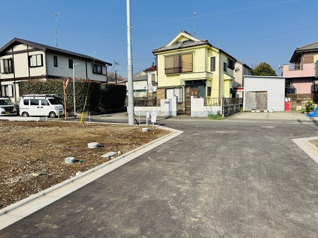 八王子市　弐分方町　新築一戸建て　１１期の前面道路含む現地写真|～北5ｍ道路に面しています～