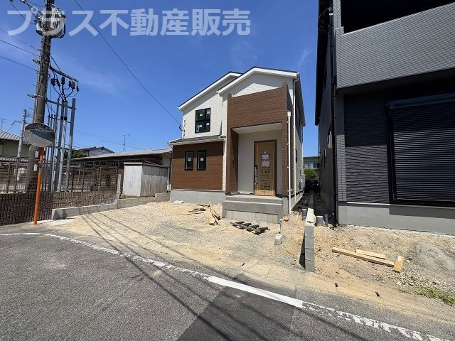 【外観】 | 春日市須玖南5丁目2期　1号棟（全2棟）【仲介手数料無料・0円】 | 現地写真。プラス不動産販売なら、現場の全ての棟をまとめてご見学頂けます。