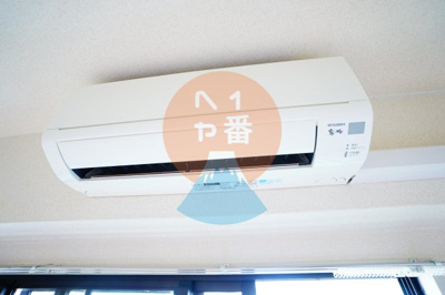 【設備】 | ハイツ飯泉B棟 | エアコンです　※参考写真です