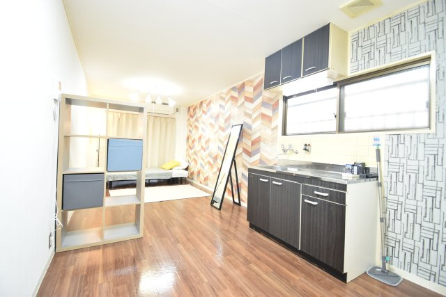 モナムールの居間・リビング