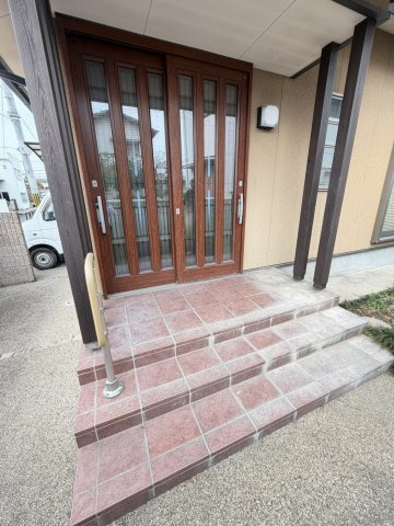 和歌山市和田・中古戸建・116729の玄関