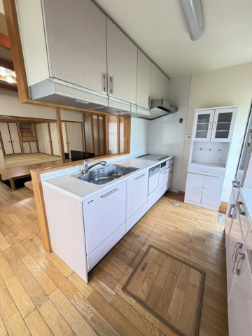 和歌山市和田・中古戸建・116729のキッチン