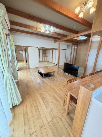 和歌山市和田・中古戸建・116729の居間・リビング