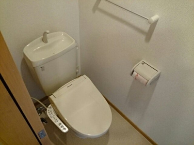 【トイレ】 | グレース尾崎 | 清潔感のあるトイレです