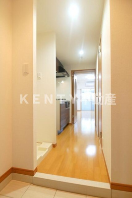 【玄関】 | プレシャスガーデン鵜の木 | ゆったりとした玄関です