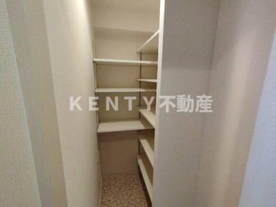 【収納】 | ガーデンハウス | 小物を収納するのに便利です