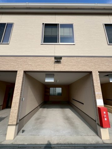 仮称　箕面テナント＆ガレージオフィス