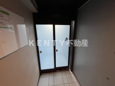 【ロビー】 | ウェルスクエアイズム蒲田SOUTH | 清潔なロビーです