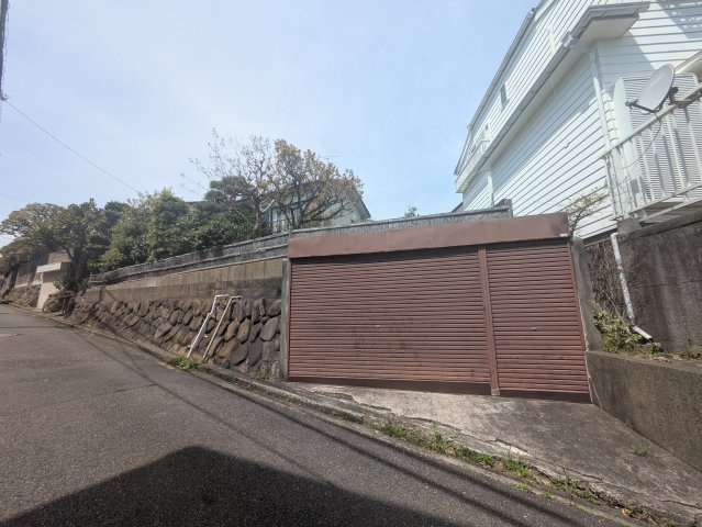 南道路　閑静な住宅街　建築条件なしの外観|陽当たり良好