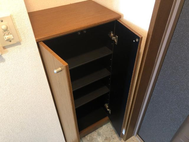 ビアンヒルズの収納|下駄箱（イメージ）