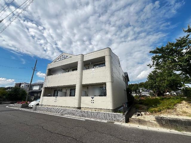 ビアンヒルズの駐車場|外観写真（昼）