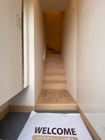 熊本市南区南高江２丁目のアパートの玄関