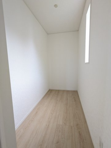 東海村村松　第４の洋室|ストレージルームには、自分だけの特別な空間作りで趣味や勉強のスペースに！