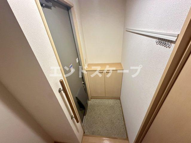 クレシェンテ　Fの玄関|高崎、前橋のお部屋探しはエンドスケープまで！お客様の理想お聞かせ下さい♪