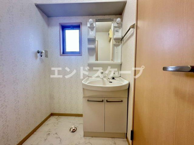 クレシェンテ　Fの洗面所|高崎、前橋のお部屋探しはエンドスケープまで！お客様の理想お聞かせ下さい♪