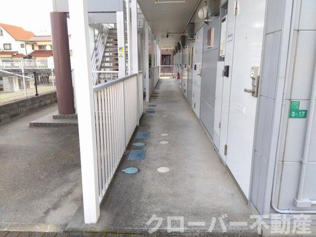 レオパレス天満のロビー