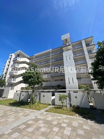 尼崎市武庫元町３丁目の賃貸マンションの外観|外観もきれいです