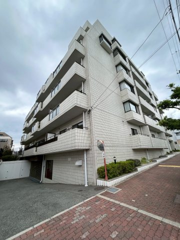 御影城の前パークハイムの外観
