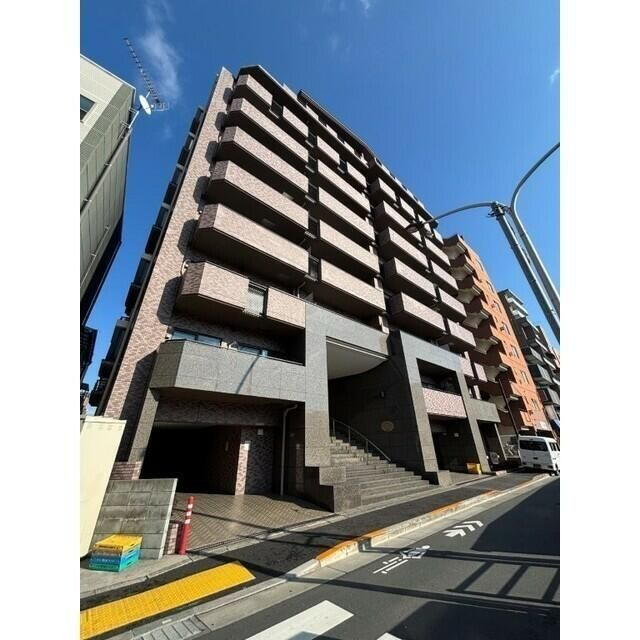 クレッセント大島の外観