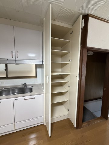 行幸町３丁目戸建住宅の収納