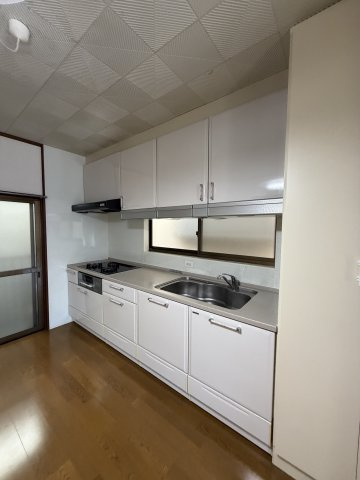 行幸町３丁目戸建住宅のキッチン