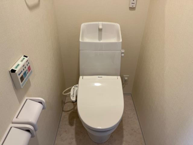 ウエストウイングⅢのトイレ|シャワー付トイレ