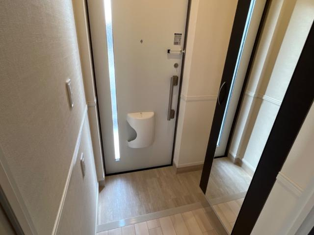 ウエストウイングⅢの玄関|玄関