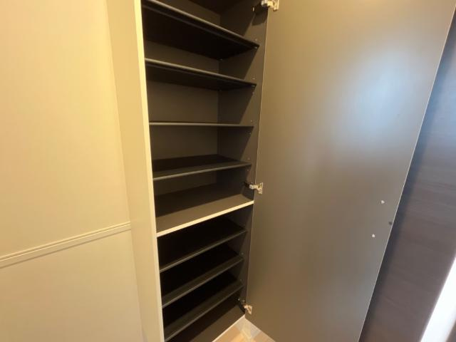 ウエストウイングⅢの収納|下駄箱