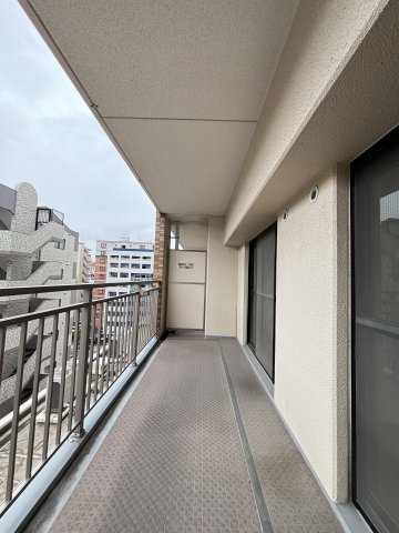 リジェール箱崎のバルコニー