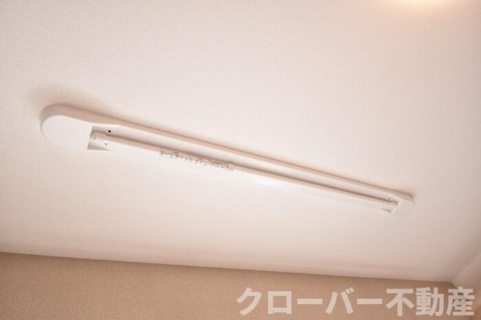 Ruhe(ﾙｰｴ)の設備|室内物干し