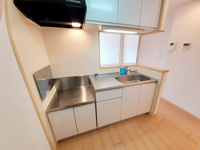 【キッチン】 | メゾンドファミーユ鶴見緑地公園