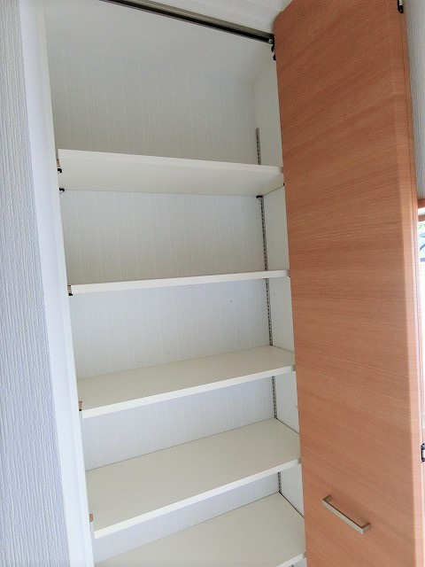 ラ・ルーチェの玄関|※同建物別部屋のイメージ写真です。