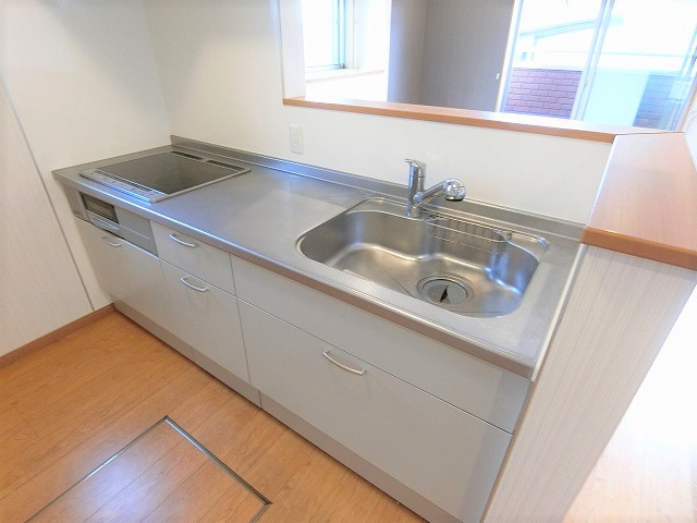 ラ・ルーチェのキッチン|※同建物別部屋のイメージ写真です。