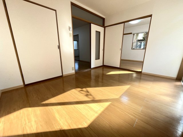 メゾンパーク前田の内装