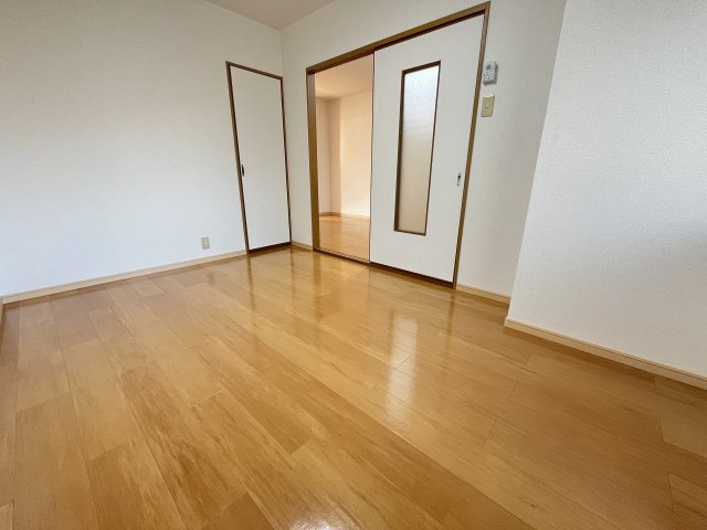メゾンパーク前田の内装