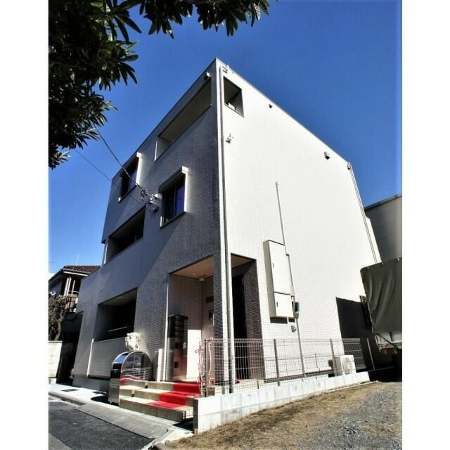 ＹＳ　ｌｕｍｉｅｒｅ