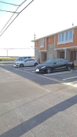 Ｍａｉｓｏｎ　ｄｅ　ｅｔｅ　　刈谷市近郊の賃貸ならクラスホーム刈谷店の駐車場|車をお持ちの方に嬉しい駐車場付きの物件です