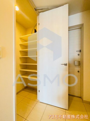 【玄関】 | OPUS RESIDENCE SHINSAIBASHI SOUT