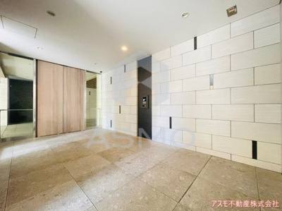 【エントランス】 | OPUS RESIDENCE SHINSAIBASHI SOUT