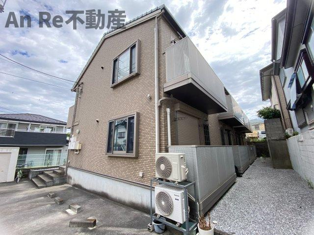 川口市桜町６丁目のアパートの外観