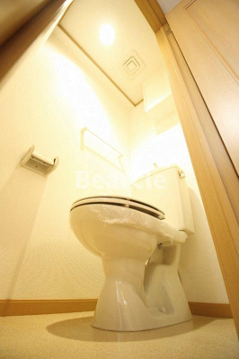 【トイレ】 | グランツェントB | 清潔感のあるトイレです