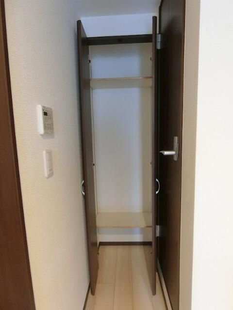 アルファ西日暮里の収納