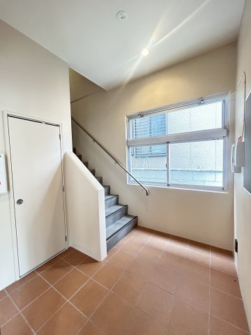 FORT　TERRACE　TSUKAGUCHIのロビー|毎日通るロビーはこのようになっています